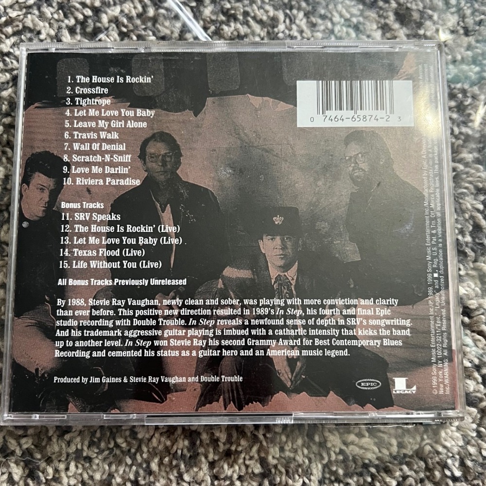 Stevie Ray Vaughan Double Trouble In Step CD 1999 Remaster Bonus Tracks EK 65874 - Picture 2 of 3